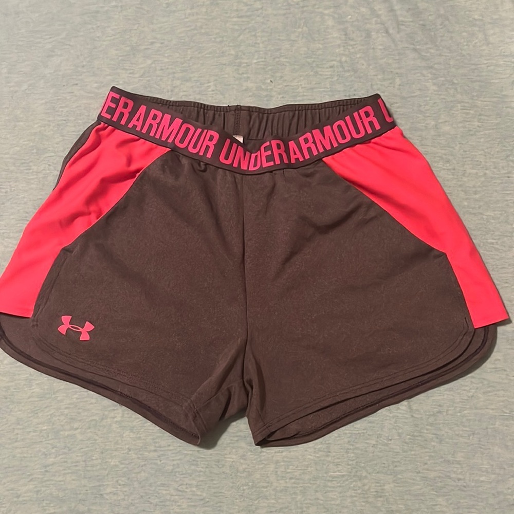 Underarmour shorts